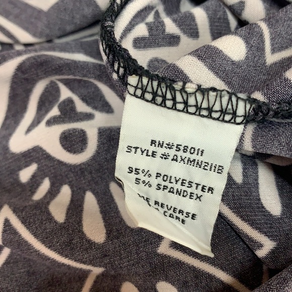 Sz8 Sangria Red/Black Cold Shoulder Dress - Picture 6 of 6